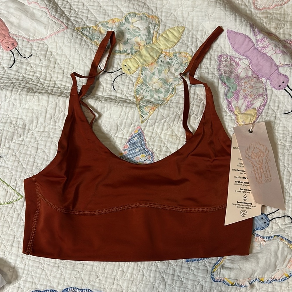 NWT Everyday Scoop Neck Bralette in Rust
